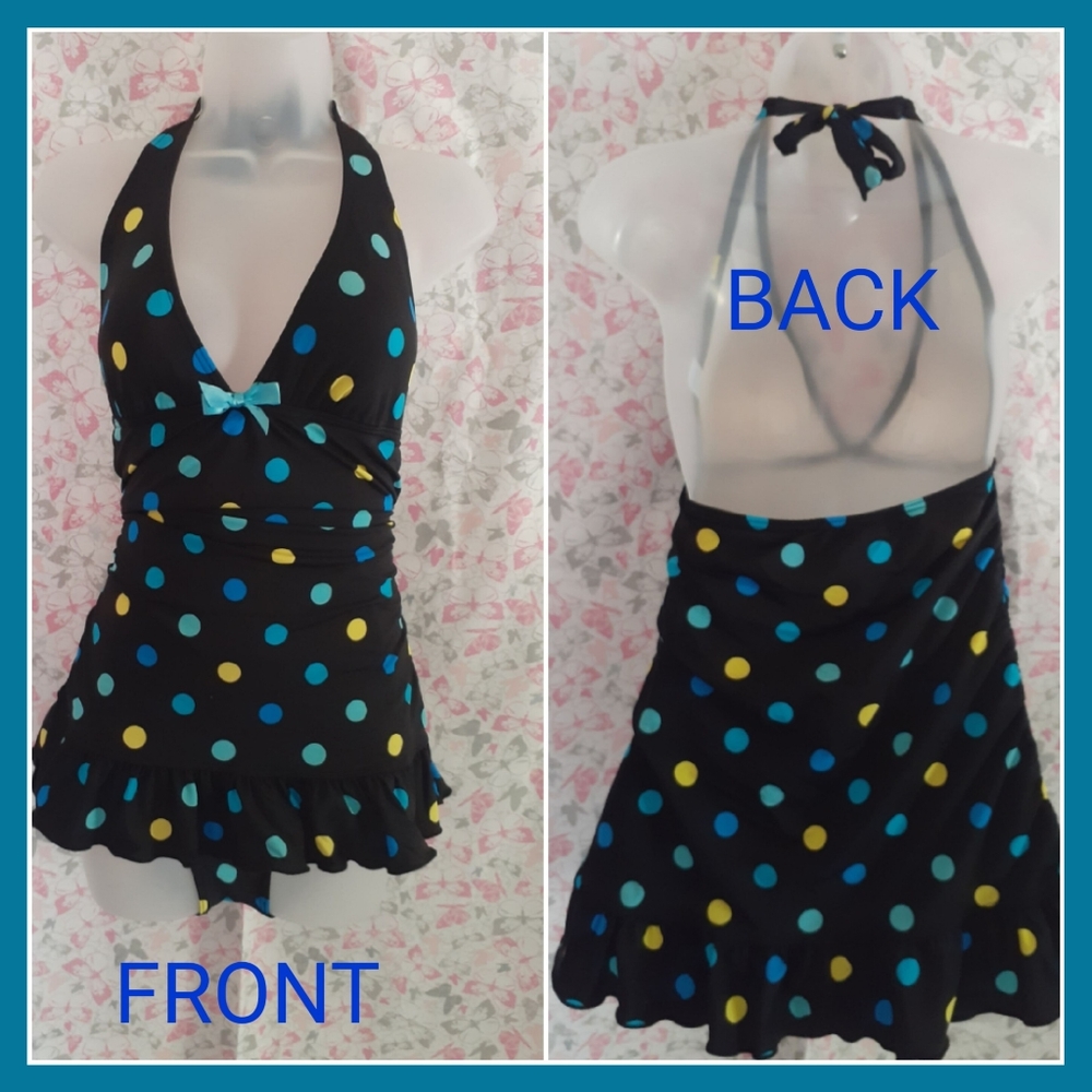 🎉S-HP🎉 🔥3/$70 VENUS Halter Dress Style Swimsuit - Picture 1 of 1